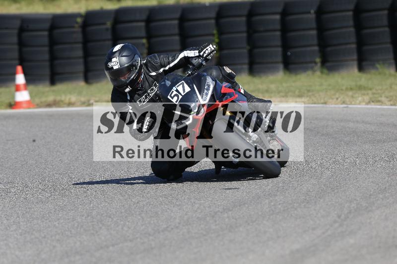 Archiv-2025/49 26.08.2025 Cornu Master School ADR/blau-bleu/57